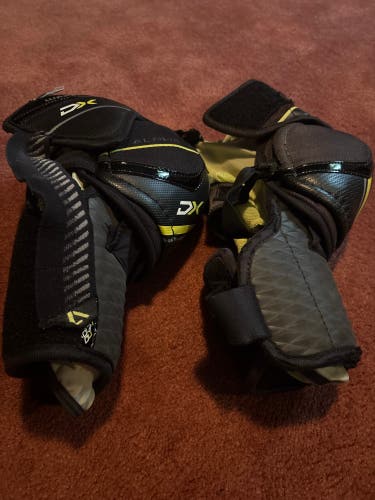 Senior Large Warrior Alpha DX Elbow Pads (Used)