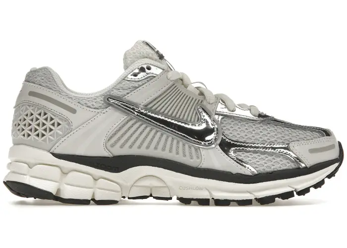 Size 7.5 - Nike Zoom Vomero 5 Photon Dust Metallic Silver (Women's) FD0884-025