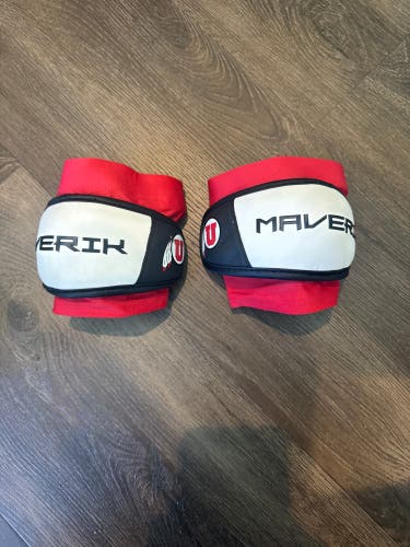 D1 Team Issue (Utah) Large Adult Maverik Max Arm Pads (Used like new)