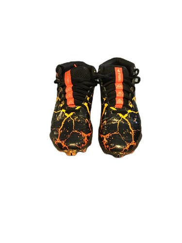 Used Under Armour 3027319-001 Jr FB Cleats Black Junior 03 11730-S000071447