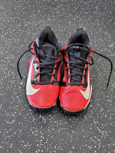 Used Nike Jr FB Cleats Red Junior 04.5 11849-S000039821