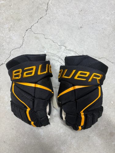13” Bauer Vapor Hyperlite Gloves NCAA (Used)
