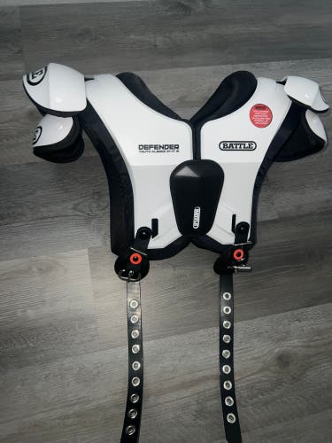 Extra Large Youth Battle Defender Shoulder Pads (New)