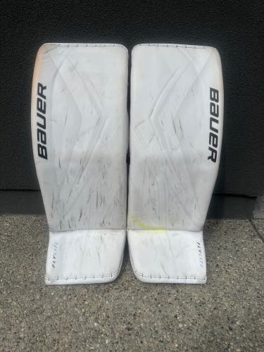 BAUER FLYLITE GOALIE PADS (SMALL/33+1)