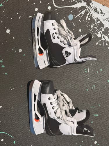 Daoust 501 Junior Hockey Skates Size 3.5 D – Used 2 Months