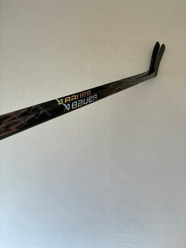 *2 Pack* of New 77 Flex P88 Senior Bauer Vapor (Flylite dress) Left Hand Hockey Sticks - Black