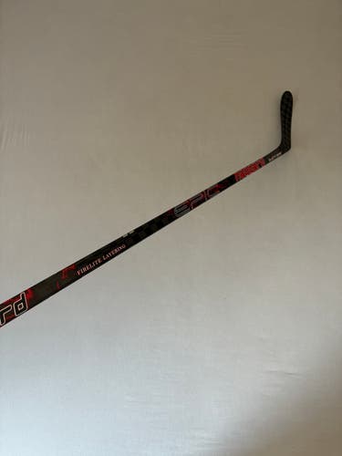 New 65 Flex P28 Intermediate Haggard Epic Left Hand Hockey Stick