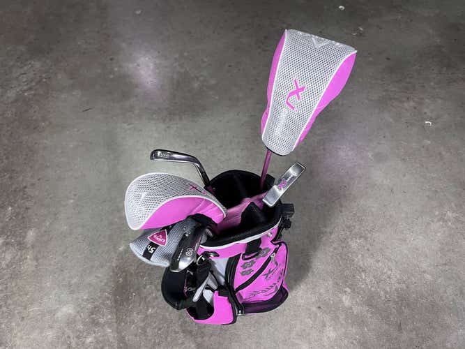Callaway XJ Series Girls Club Set Driver 3W 5H 9 SW Putter XJ 48''-53'' Youth LH