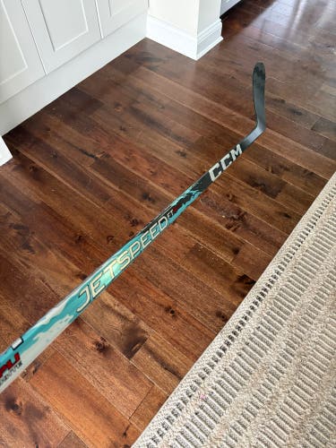 Senior CCM jetspeed ft9 proP28M 75 Flex (New)