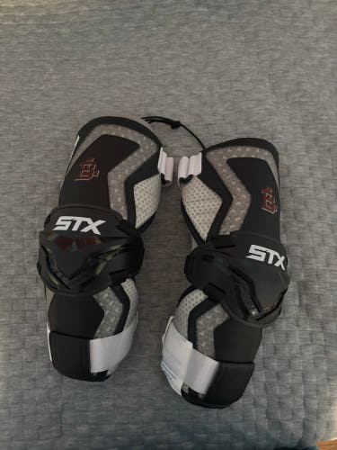 Boys' Latin STX Cell VI Arm Pads (New)
