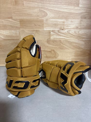 CCM Tacks Vector Plus Gloves 13" (New)