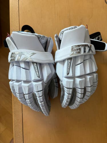 STX Surgeon RZR Lacrosse Gloves (New)