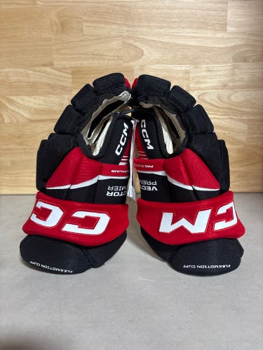 CCM Tacks Vector Premier Gloves 15" (New)