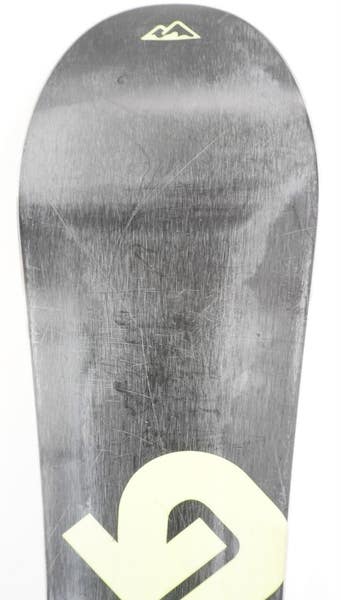 burton ltr 100 snowboard Women's Freestyle LTR-L Sports & Outdoors Burton LTR Snowboard Burton LTR Snowboard - Youth