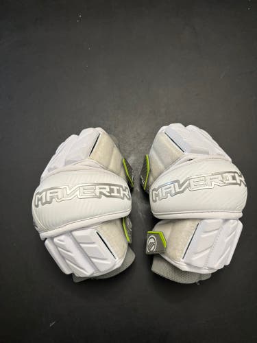 Large Adult Maverik Max Arm Pads (Used)