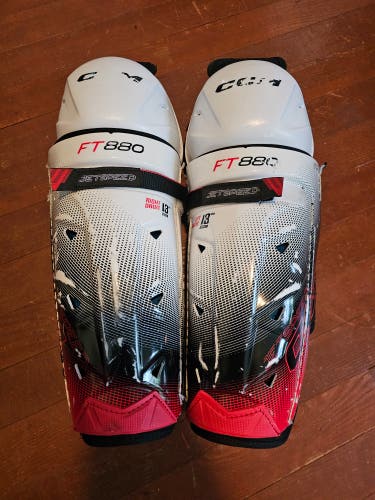 Junior CCM Jetspeed FT880 13" Shin Pads (Used)