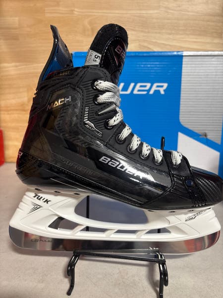 Bauer Supreme Mach サイズ13 黒 688698520491-carbon-1_1.jpg