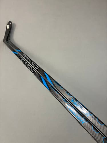 *2 Pack* of New 65 Flex P28 Intermediate Bauer Nexus E50 Pro Right Hand Hockey Sticks