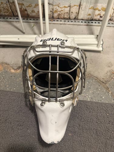 Senior Bauer 960 Goalie Mask (Used)