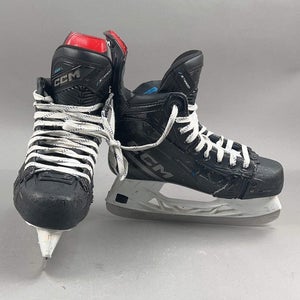 CCM Jetspeed FT 690 Size 5.5 Intermediate Hockey Skates