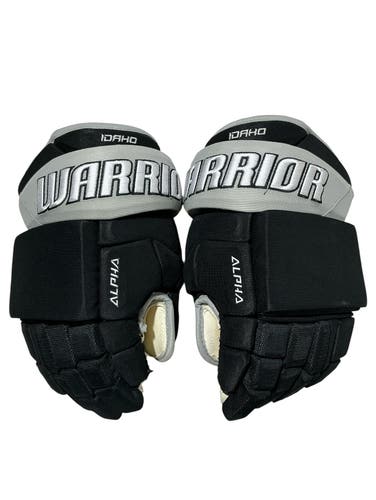 Warrior Alpha 4-Roll Pro Stock Hockey Gloves 14” Black (Used) 7884