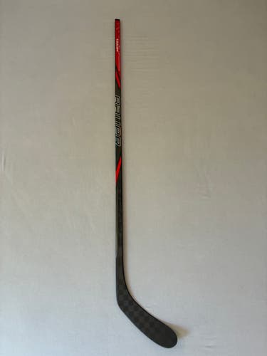 New 77 Flex P28 Senior Bauer Tracer Left Hand Pro Stock Hockey Stick - Red
