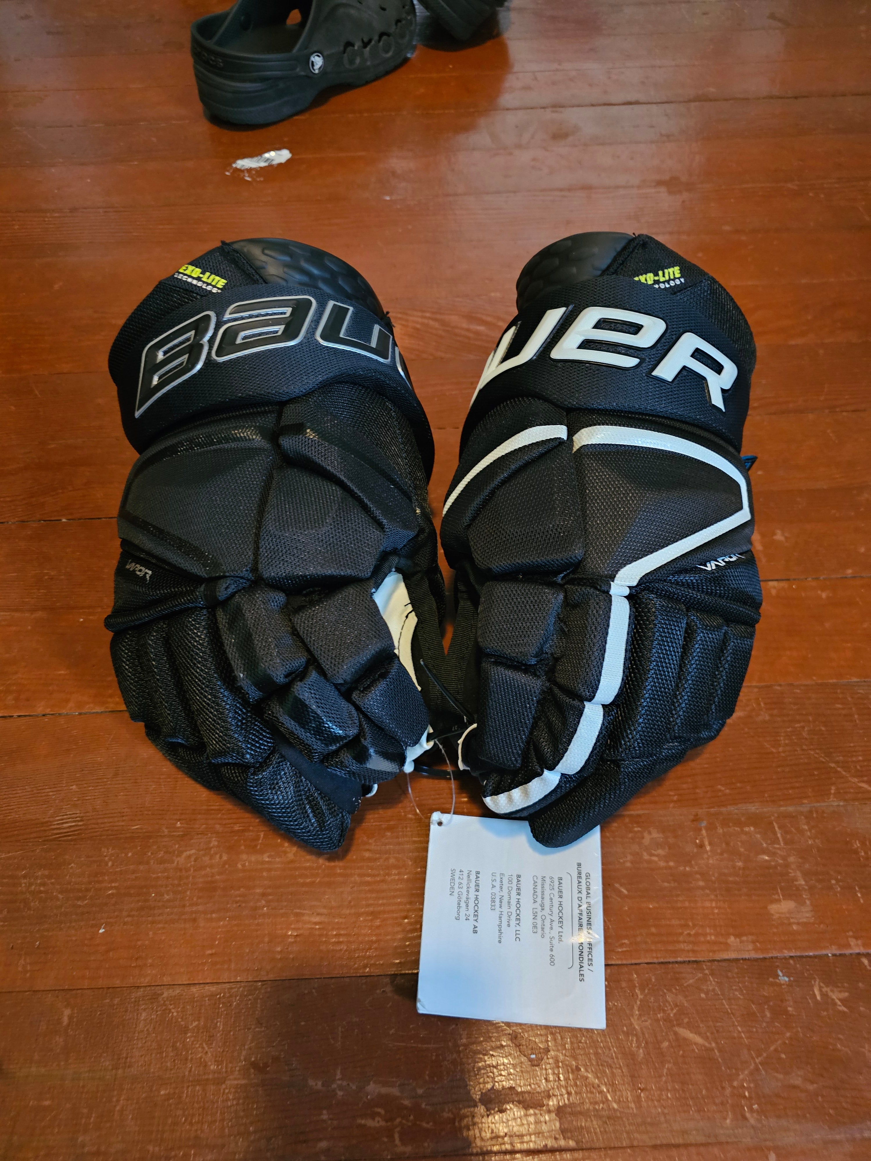 新品】BAUER Hyperlite 14 黒白 グローブ 【公式通販】
