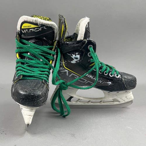 Bauer Vapor 3X Size 2.5 Junior Hockey Skates