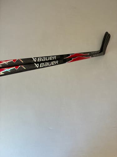 *2 Pack* of New 77 Flex P90TM Senior Bauer Flylite Left Hand Hockey Sticks - Red