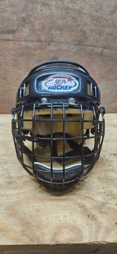 Medium CCM 592 Helmet (Used)