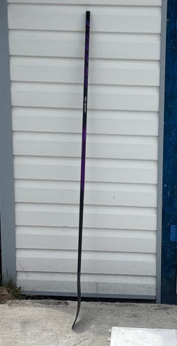 Junior Bauer Pulse Right Handed Hockey Stick P92 50 Flex (New)