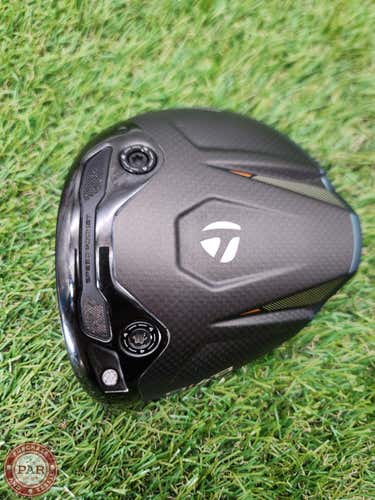 LEFTY 2026 TAYLORMADE QI4D DRIVER 9* CLUBHEAD ONLY VERYGOOD