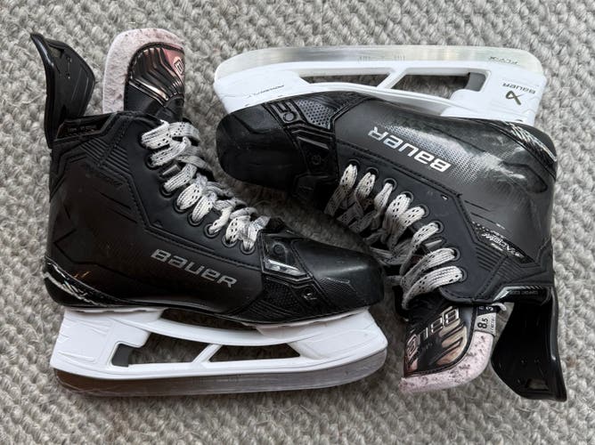 Bauer Supreme Shadow Hockey Skates 8.5 (Used) Fit 3 with Fly-X Runners