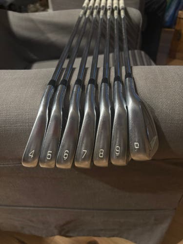 Men's 2019 Mizuno JPX 919 Forged Right Handed Iron Set Stiff Flex (Used)