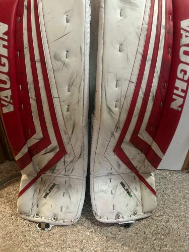 28" Vaughn Ventus SLR2 Goalie Leg Pads (Used)