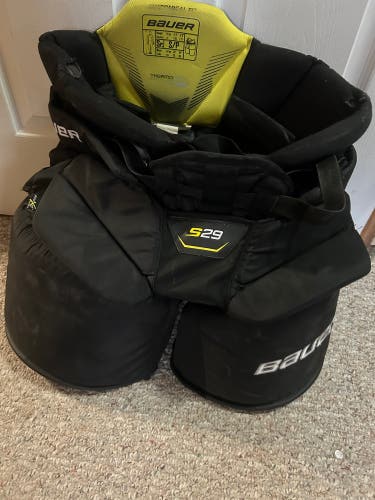 Senior Small Bauer Supreme S29 Hockey Goalie Pants (Used)