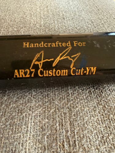 2025 Marucci AR27 Maple Bat (-7.5) 22.5 oz 30" (Used)