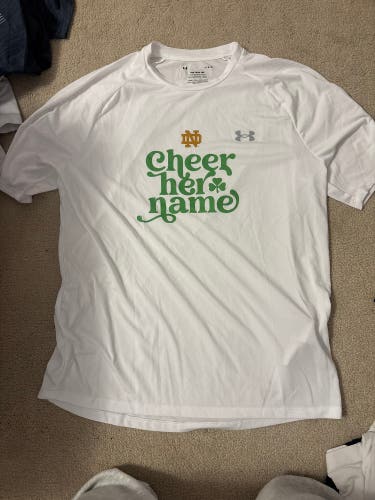 Notre Dame White Large Adult Unisex Under Shirt (Used)