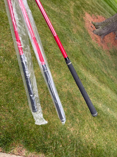 PING MOXIE G 8-9 YEAR OLD COMPLETE GOLF CLUB SET | SidelineSwap