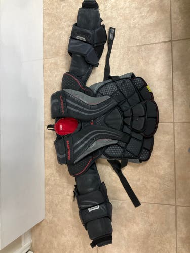 Small Bauer Vapor X2.9 Goalie Chest Protector (Used)