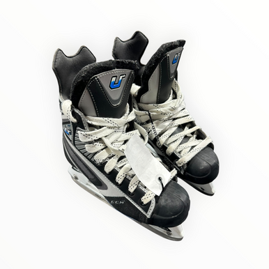 Used CCM U 07 Junior Hockey Skate Junior 03 11375-S000370730