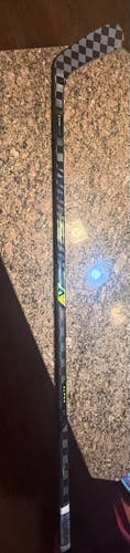 Used Senior Warrior Alpha LX3 Pro Right Handed Hockey Stick P29 75 Flex (Used)