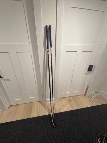 Senior Bauer Vapor Team Right Handed Hockey Stick 70 Flex (Used)