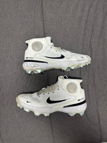 Nike Molded Baseball Cleats 12