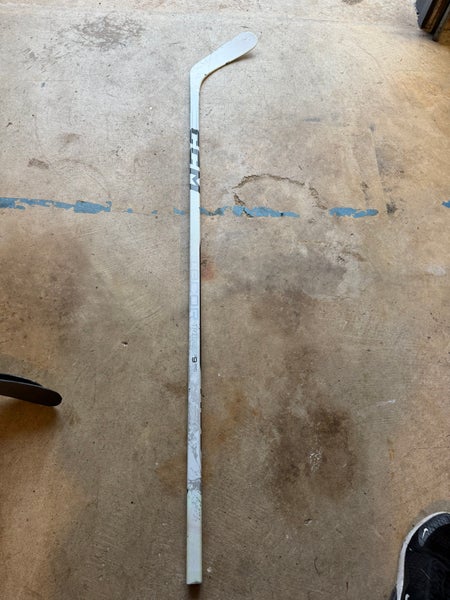 Senior CCM Ribcor Trigger 10 Pro Right Handed Hockey Stick P92 75 Flex Pro Stock (Used)