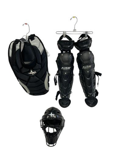 Used All-Star Fastpitch 9-12 Catchers Set 11692-S000151035