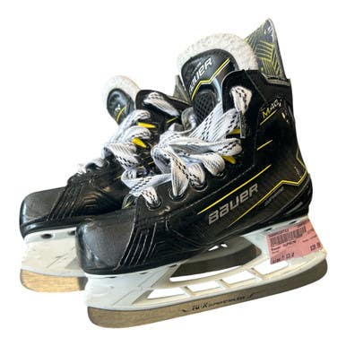 Used Bauer SUPREME M40 Youth Hockey Skate Youth 13.0 11450-S000520732