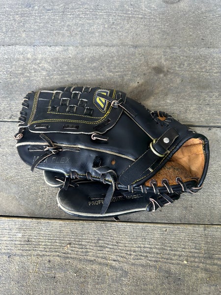 Mizuno MZ107 Youth Baseball Glove 10.5” LHT Full Grain Leather Tartan Web