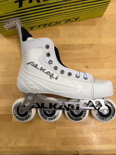 New Alkali Regular Width Size 8 Cele III Inline Skates