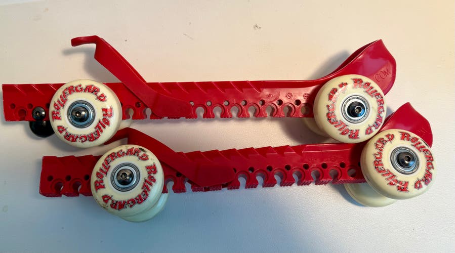 Roller Gard Ice Skate Guards, One Size Fits All - RED